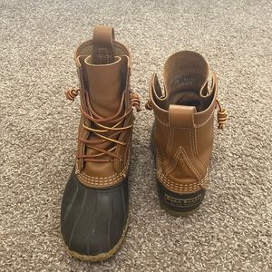 Bean boots. Size:7